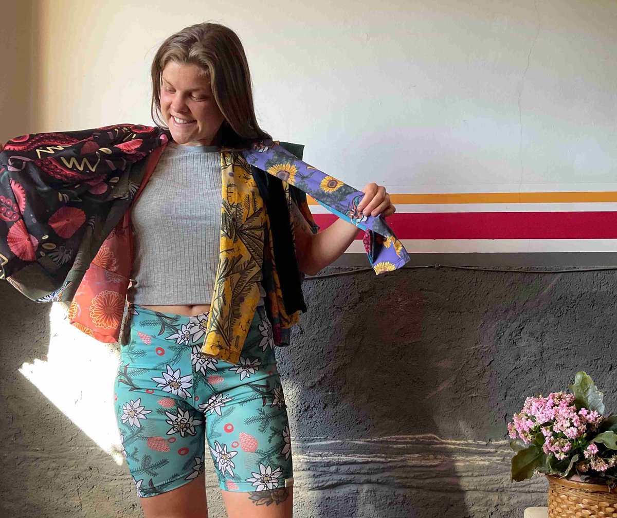 👗 Des de #Collbató amb venda online, Brucas fa roba amb dissenys propis i impacte social i local. Tèxtil inspirat en natura i vida, fet en tallers locals.
🔗 Un projecte que ja pots trobar també al directori de #pamApam
pamapam.cat/directori/bruc…