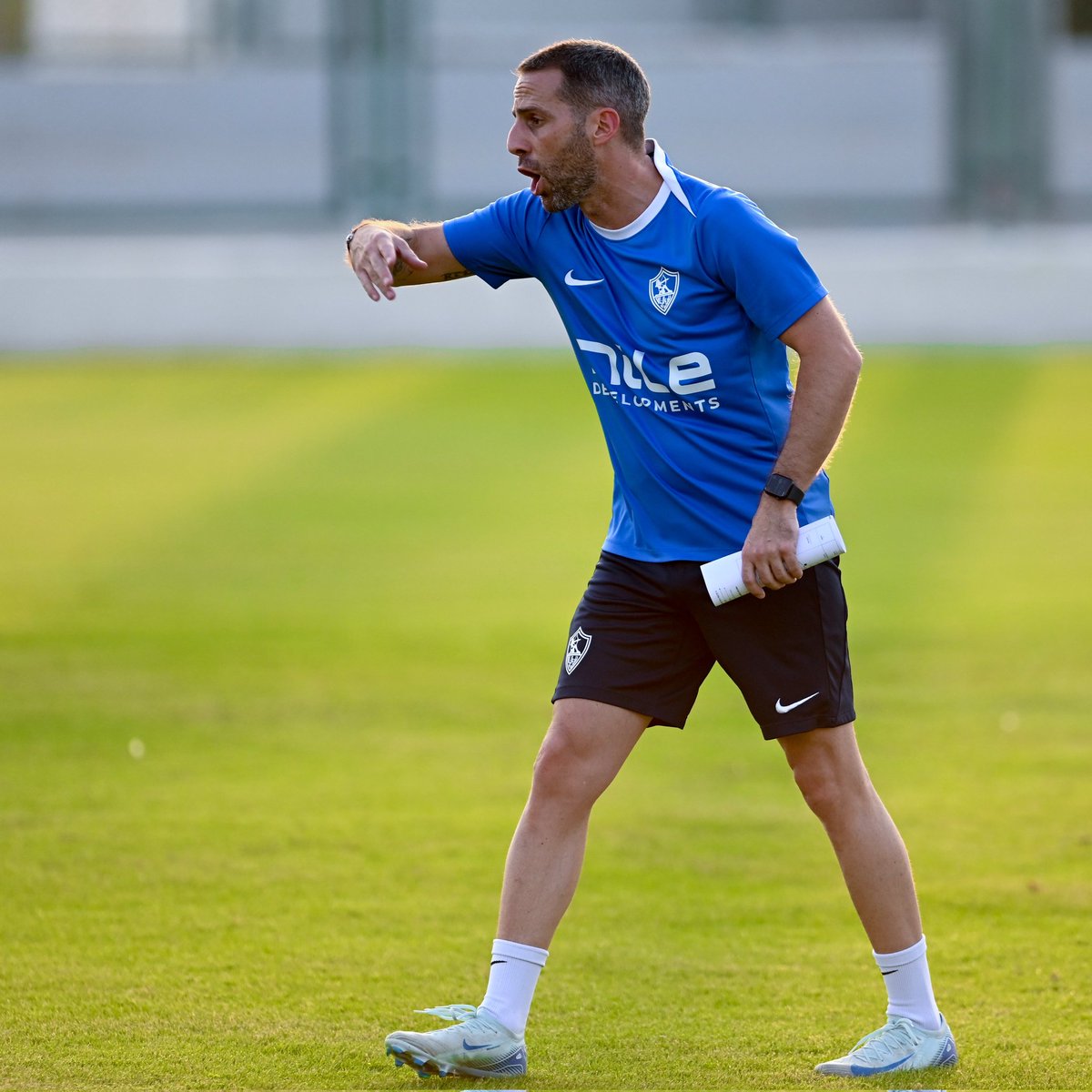 one three (@onethre56907335) on Twitter photo 📌 ديناميكية بيب ليندرز تظهر في ميت عقبة
في المؤتمر الصحفي لمباراة الزمالك و سيراميكا تحدث <a href="/malmahmoudy/">Mohamed Almahmoudy</a> ان الزمالك في حالة بناء اللعب الامامي بيعتمد علي شكل مكون من 3-2 بنزول دونجا بين قلبي الدفاع الونش و حسام مع ثنائي عبد الله و شحاته ؟؟
رد فيريرا كالتالي 📌 ديناميكية بيب ليندرز تظهر في ميت عقبة
في المؤتمر الصحفي لمباراة الزمالك و سيراميكا تحدث <a href="/malmahmoudy/">Mohamed Almahmoudy</a> ان الزمالك في حالة بناء اللعب الامامي بيعتمد علي شكل مكون من 3-2 بنزول دونجا بين قلبي الدفاع الونش و حسام مع ثنائي عبد الله و شحاته ؟؟
رد فيريرا كالتالي