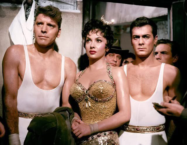 Burt Lancaster, Gina Lollobrigida en Tony Curtis in Trapeze.
