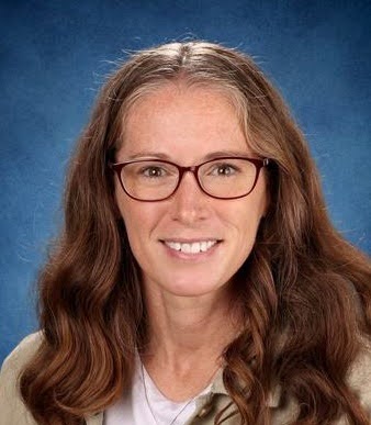 We are excited to announce that Emily Anderson will be the new principal at Hazelbrook MS. Emily steps up from the associate principal position, bringing 13 years of middle school experience in various roles. Congrats, Emily!