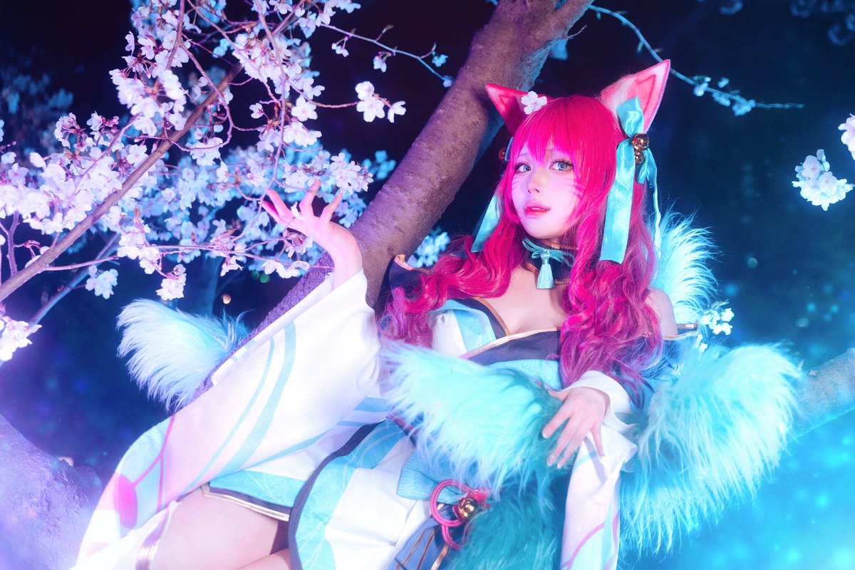 롤(LeagueOfLegends)- 영혼의 꽃 아리🌸 COS.

우리 같이 홀려볼까요?

#LeagueOfLegends #롤 #LOL #아리 #cosplay