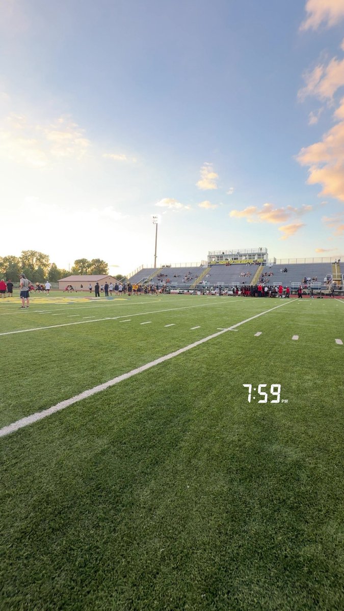 Year 2 coaching at Airport High School coming up! Solid scrimmage last night! Week 1 next week! 🏈🛩️ #Jets