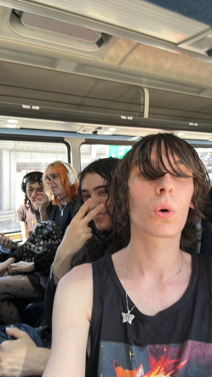 reacttechchase's tweet image. DAY 22 of the melee roadtrip on the way to Collision for dubs

double sheik gonna go crazy