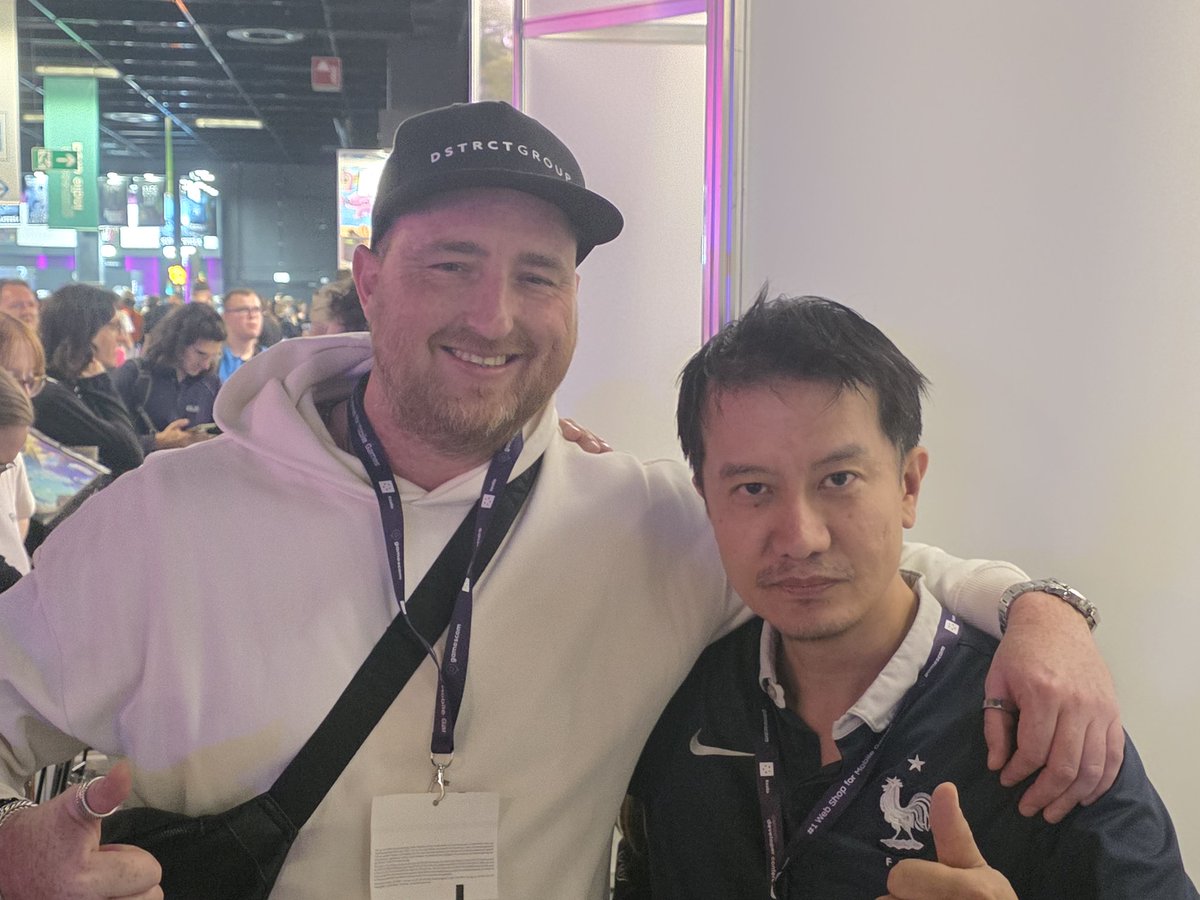 Met the legend himself <a href="/GoosemanCS/">Minh Le</a>  was amazing speaking to you! Talk soon 🔥
