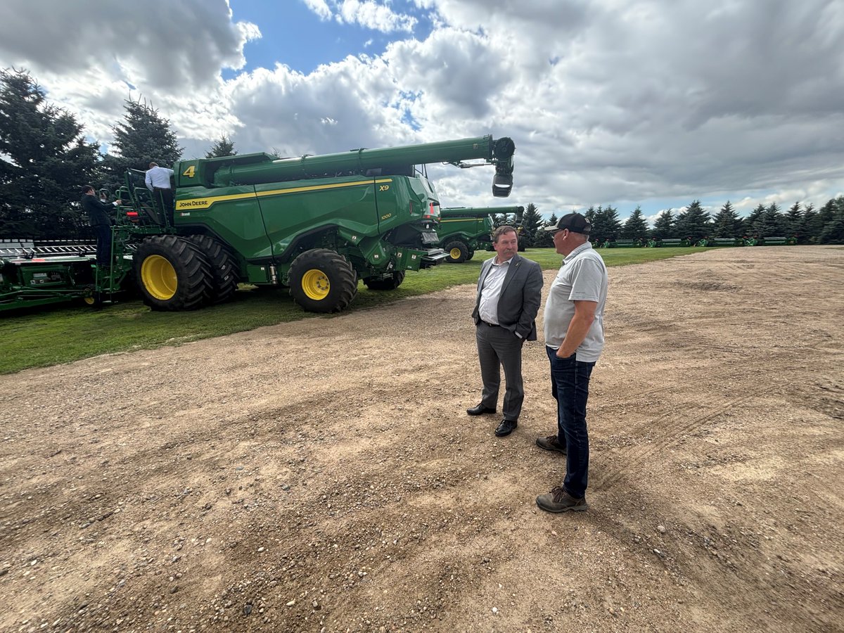 Yesterday, we met with the federal government and canola industry leaders to discuss China's tariffs and duties on Canadian canola. We agreed that this is an urgent situation and we must work together to advocate for our producers.