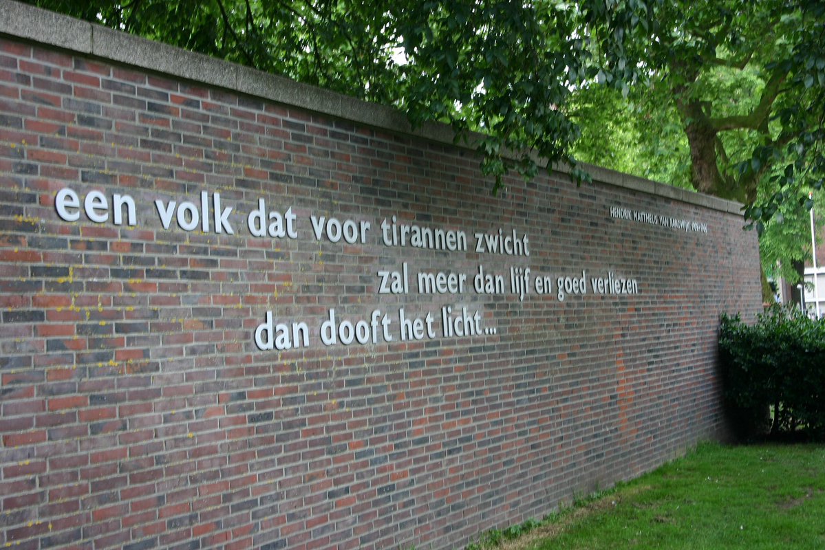 S.B. 🌱⭕️🇳🇱🏳️🌈🇺🇦🇪🇺 (@sandrajapie) on Twitter photo Vandaag is het licht gedoofd door de @vvd en de <a href="/bbb/">Big Brother Brasil</a> #MonstersExist #Veldkamp #Gazadebat #NooitMeerWasNu #IsraelisATerorristState #Netanyahu_A_criminal_of_war #NetanyahuWarCriminal Vandaag is het licht gedoofd door de @vvd en de <a href="/bbb/">Big Brother Brasil</a> #MonstersExist #Veldkamp #Gazadebat #NooitMeerWasNu #IsraelisATerorristState #Netanyahu_A_criminal_of_war #NetanyahuWarCriminal