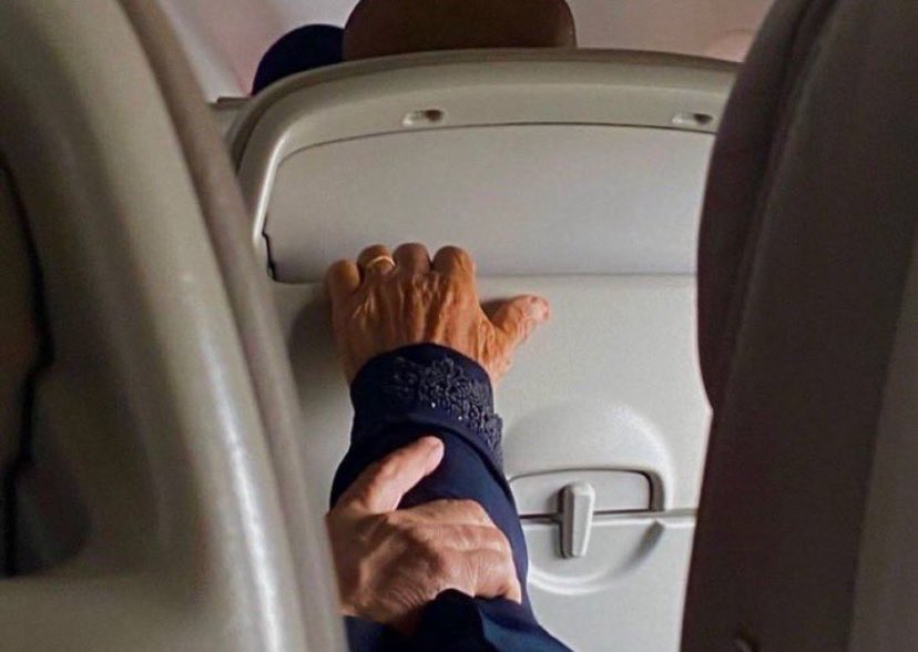 يخوّفك درب الشقى لا تخافين 
لاصرت أنا ماني بموجود خافي❣️