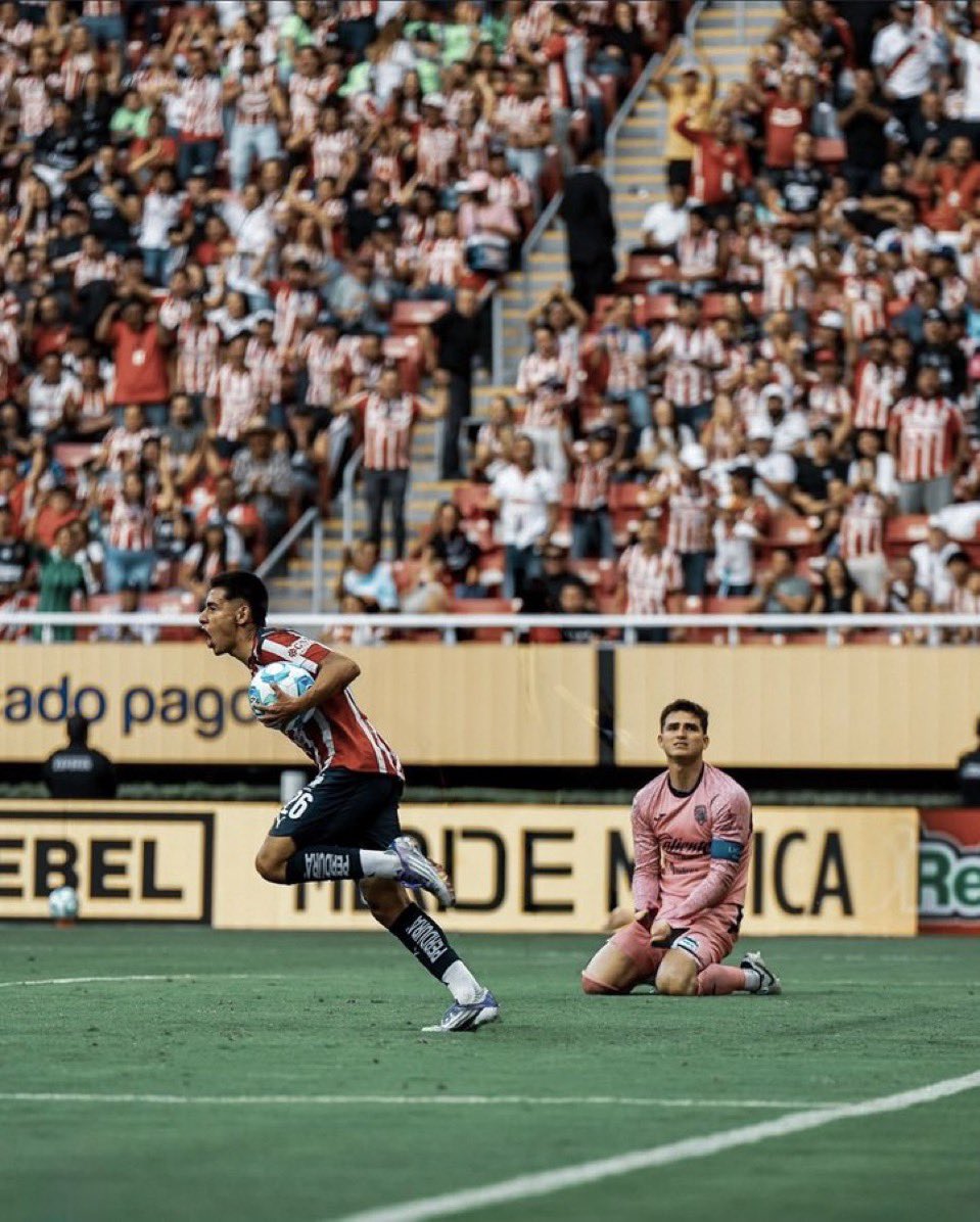 Piojismo1906's tweet image. 🇫🇷🐐 Por cada gol que anote @Chivas hoy contra Xolos 🐕🔥 voy a sortear $1,000 MX entre los RT 🔁 de esta publicación.

SOLO PARTICIPAN SEGUIDORES. 👇