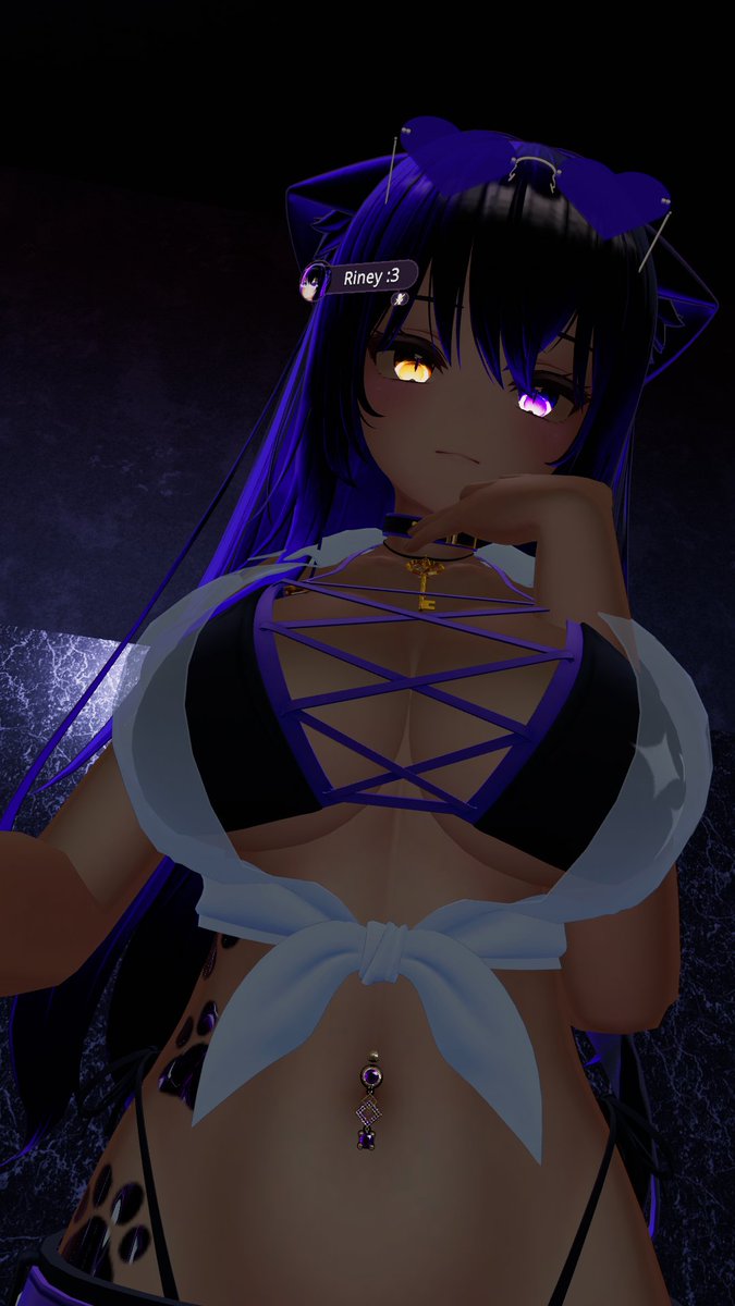 <a href="/dtupper/">tupper</a> Behold one of those Catgirl creatures Tupper speaks about.  :3c