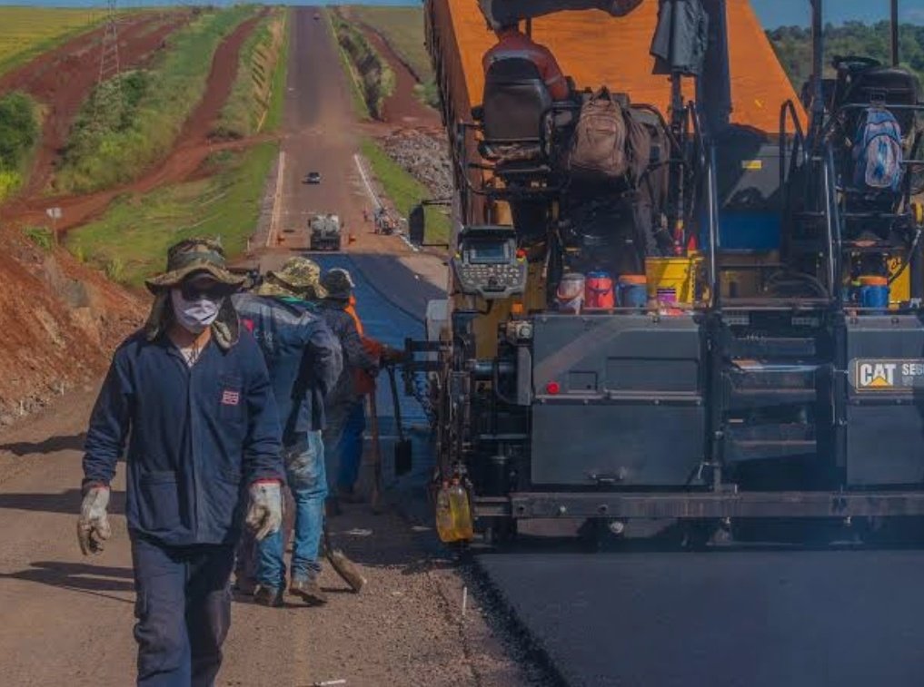 hectordalegre's tweet image. Advertencia de paro laboral!!!
En el Paraguay está en ciernes una crisis laboral y económica cuya gravedad no está siendo analizada ni mucho menos abordada con mayor claridad. Y los números reflejan este panorama que va nublandose. Sólo en lo que hace al sector de la…