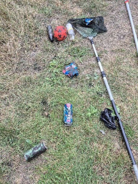BBullrushes's tweet photo. Off we went with our #fishing net for a short trip to our #Thulston brook. The usual cans, plastic bottles &amp; sweet wrappers, a plastic lighter, dog 💩 bag hanging in the rushes &amp; of course a ⚽️ On our way back home we found yet another 🧦 in the hedgerow. #NotABin @Lostfootballs https://t.co/3YA3HVJwzF