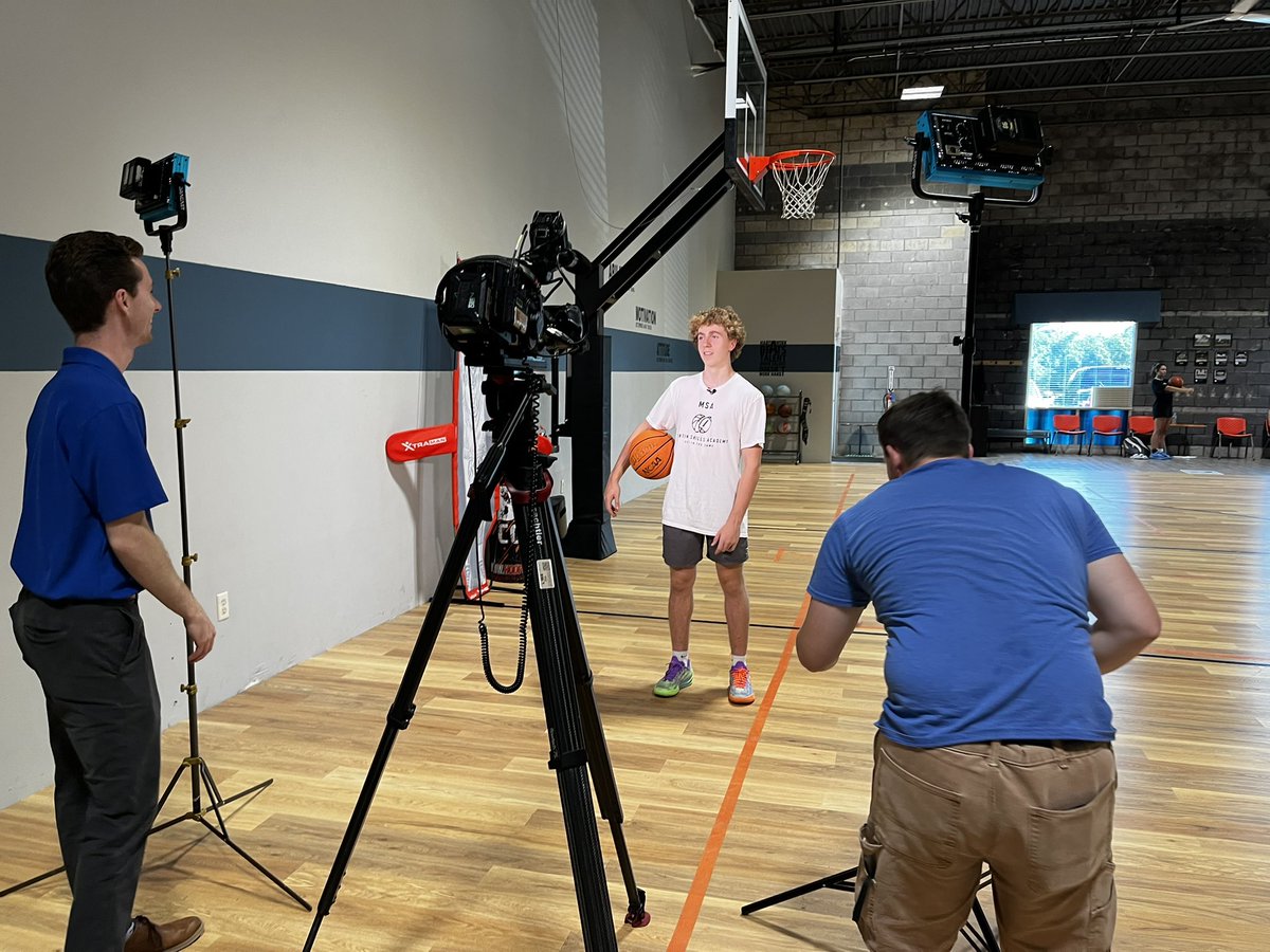 SkillsMartin's tweet photo. Exciting news! MSA was featured by CBS 58! 🏀 Tune in Sunday at 7 AM to see how we’re helping athletes grow their skills, confidence, and love for the game. #MSA #YouthBasketball #CBS58 @aidanbonner33 https://t.co/iq8C8SSMv2