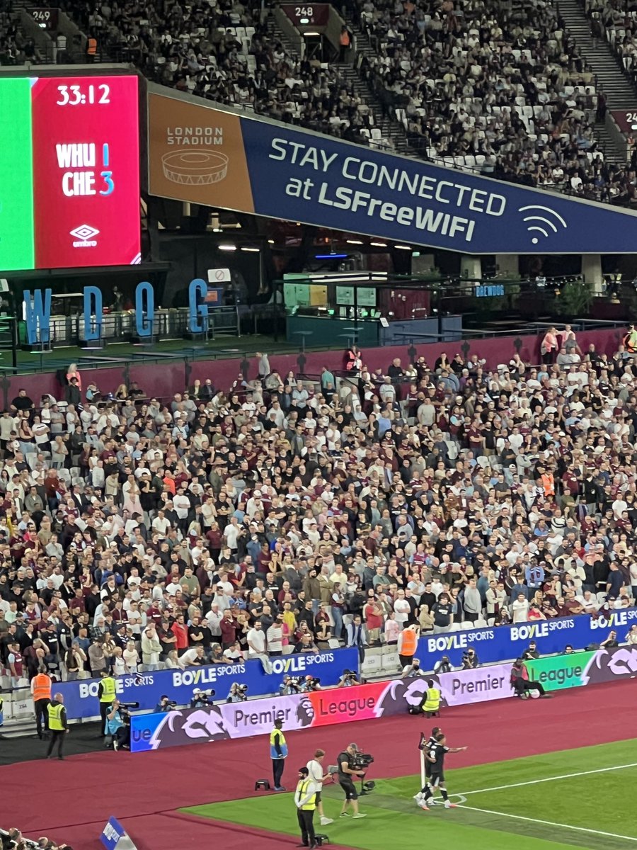 Ian Abrahams (Moose) tweet media