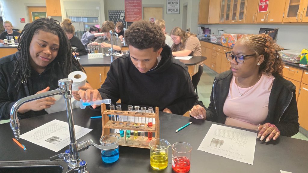 Carbondale H.S. tweet media