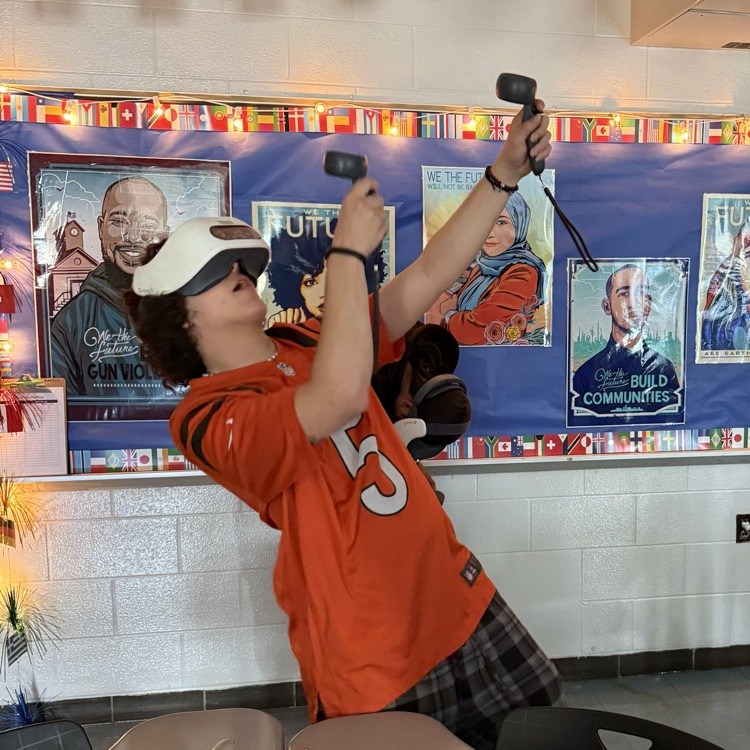 Doss High School tweet media