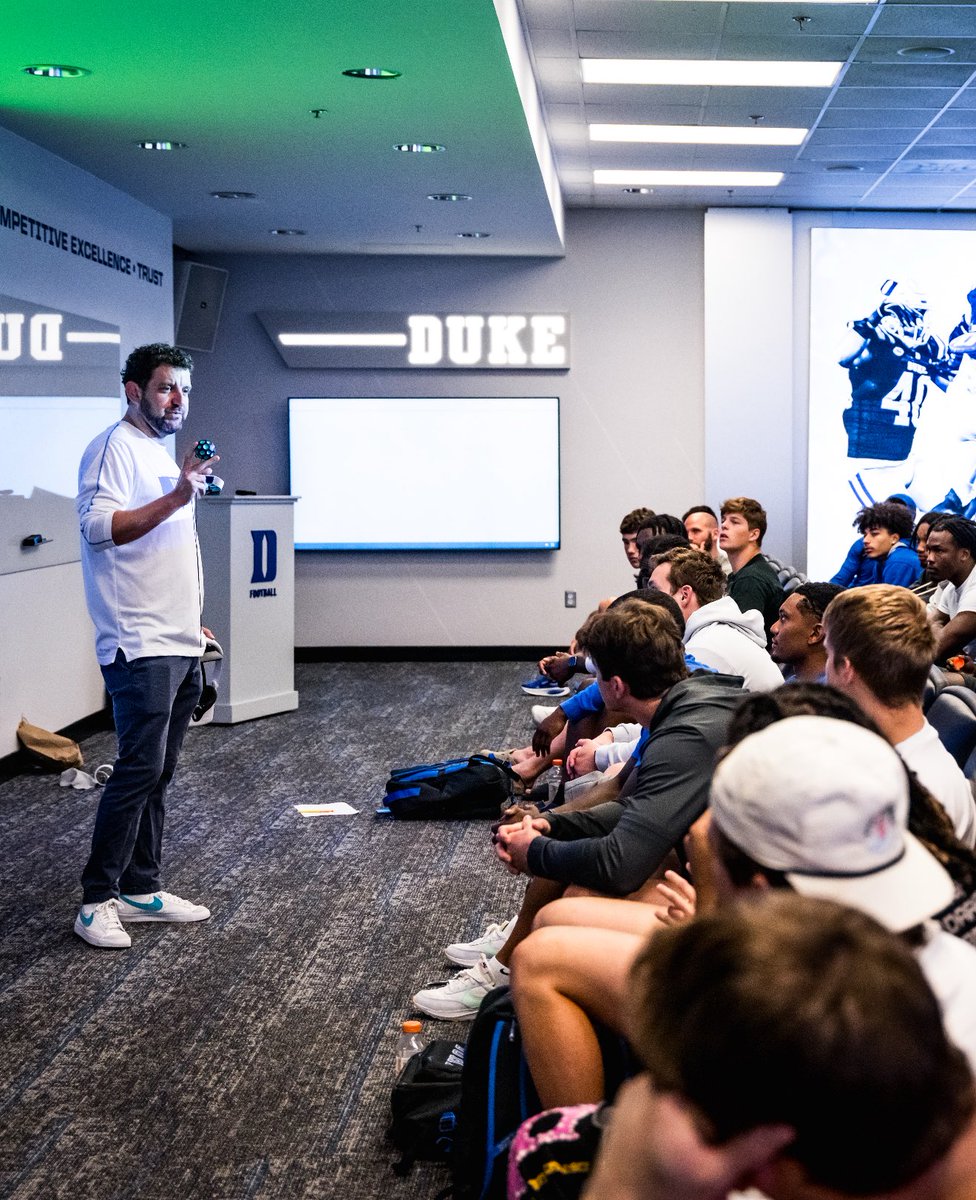 Duke Football tweet media