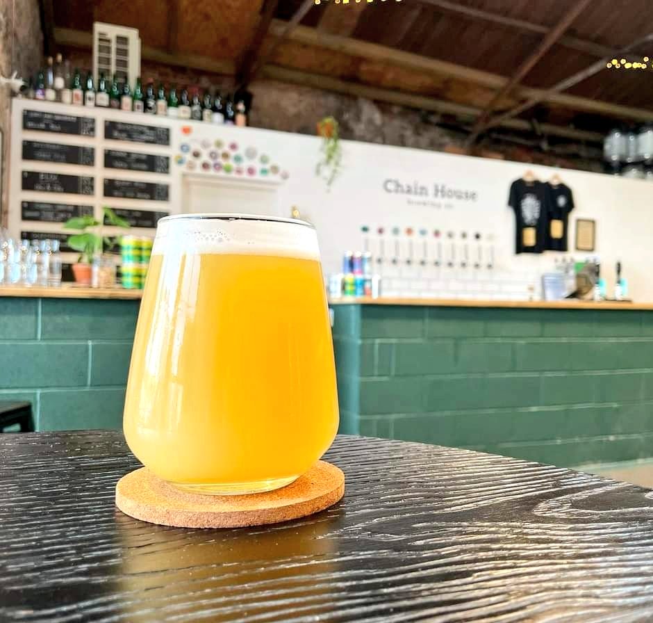 A Beer In Preston (@abeerinpreston) on Twitter photo <a href="/ChainHouseBrew/">Chain House Brewing Co.</a> (PR1 2HB)
Lines: 2 cask, 15 keg
Prestonโs city centre brewery pouring the freshest beer in town with appearances on the taps from Chainhouseโs many friends inc Budvar & London Black.
#pnefc #abeerinpreston #coyw #itfc <a href="/ChainHouseBrew/">Chain House Brewing Co.</a> (PR1 2HB)
Lines: 2 cask, 15 keg
Prestonโs city centre brewery pouring the freshest beer in town with appearances on the taps from Chainhouseโs many friends inc Budvar & London Black.
#pnefc #abeerinpreston #coyw #itfc