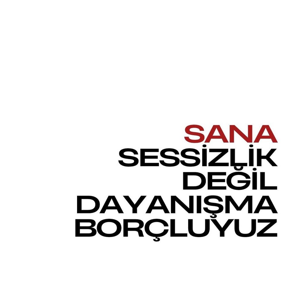 Çağla Şimşek (@caglassimsek) on Twitter photo 