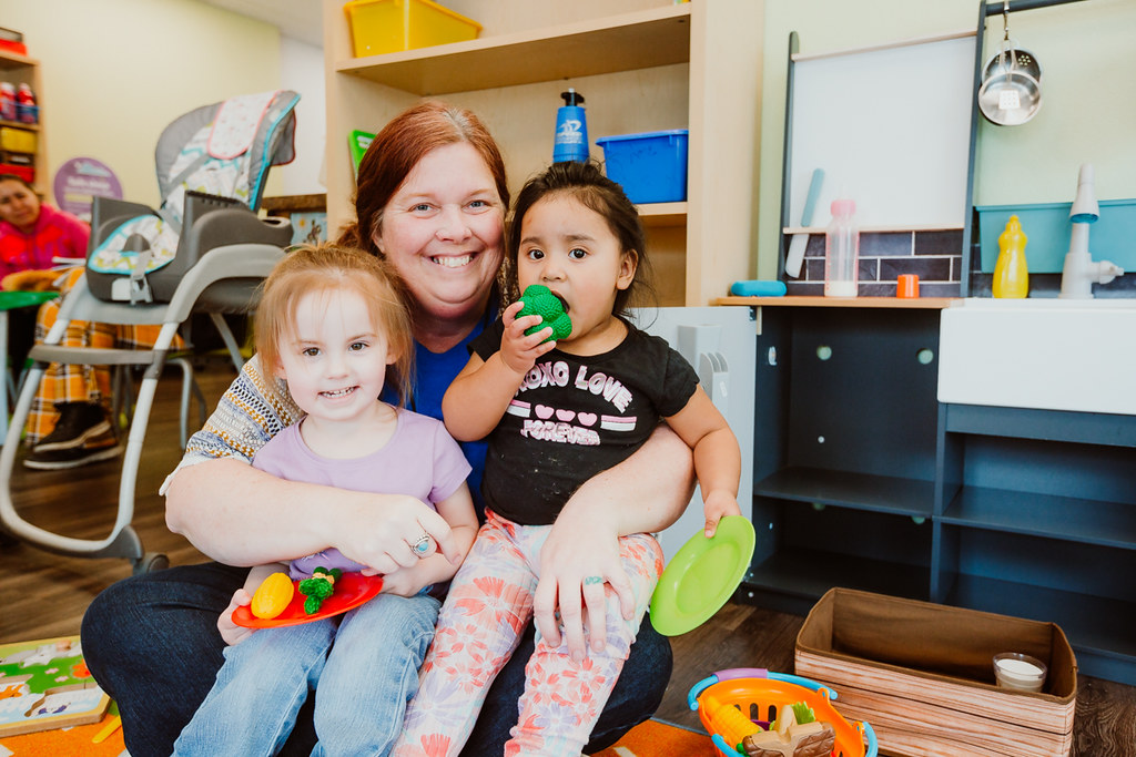 TheExcelCenter's tweet image. Balancing family and education? We get it. At The Excel Center, flexible scheduling and free onsite childcare help you earn your high school diploma without missing a beat. Learn more about how we support you: hubs.la/Q03F4lfQ0 #ChildCare #EducationForAll #TheExcelCenter