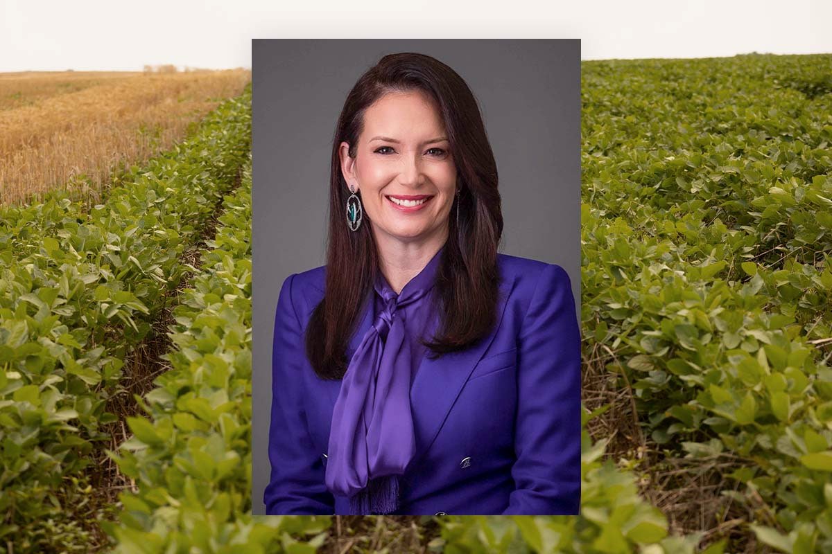 🚨BREAKING: Agriculture Secretary Brooke Rollins has officially BANNED illegal aliens from receiving SNAP and food stamp benefits, following Trump’s orders.  

Do you support this? 

YES or NO?

If YES , Give me a Thumbs-Up👍