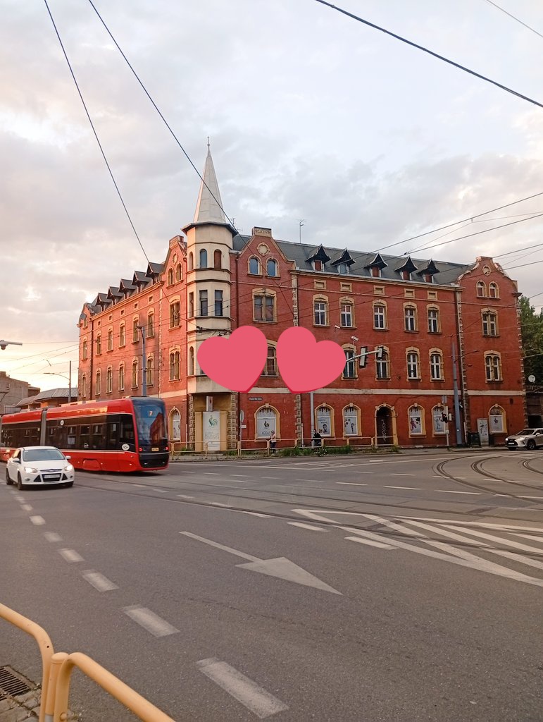 Fussdiener (@fussdiener1) on Twitter photo 