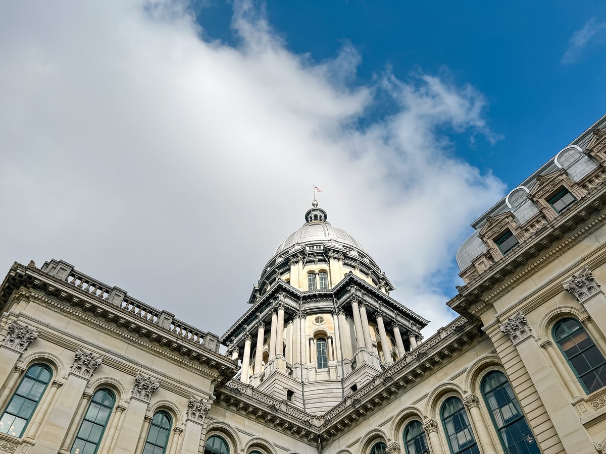 6thAMD's tweet image. Illinois created its first State Public Defender Commission and office after 6AC's 2021 report, a step toward oversight, accountability, and fairer justice.

Read: 6ac.org/guam-gains-def…

#PublicDefense #CriminalJustice #CriminalJusticeReform