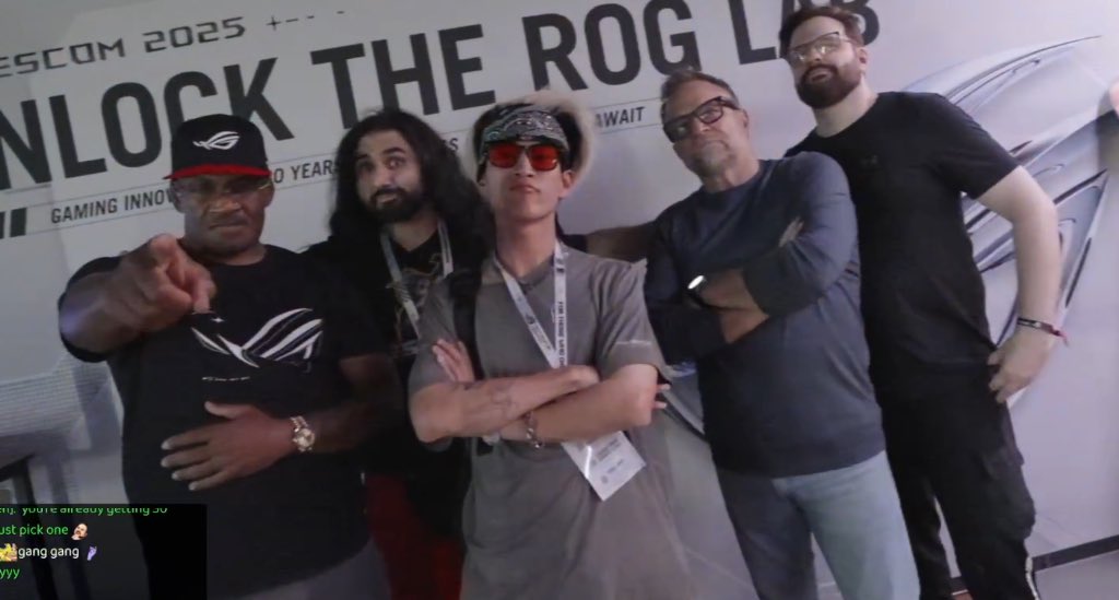 JoeyKaotyk's tweet image. we on a boat.