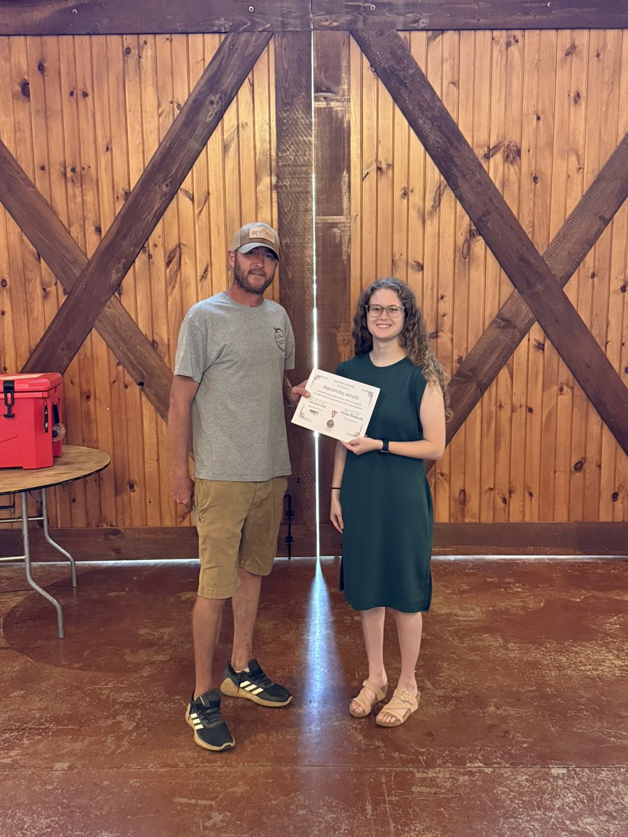 OcoeeRegion's tweet photo. We had a great turnout at our August Membership luncheon sponsored by @bestbuymetals today! Each year we like to give back to the Isaiah 117 House Bradley-Polk and Arms of Hope which we did today as well as personally award another of our scholarship recipients Alexandra Arnold. https://t.co/q27BBYBMA3