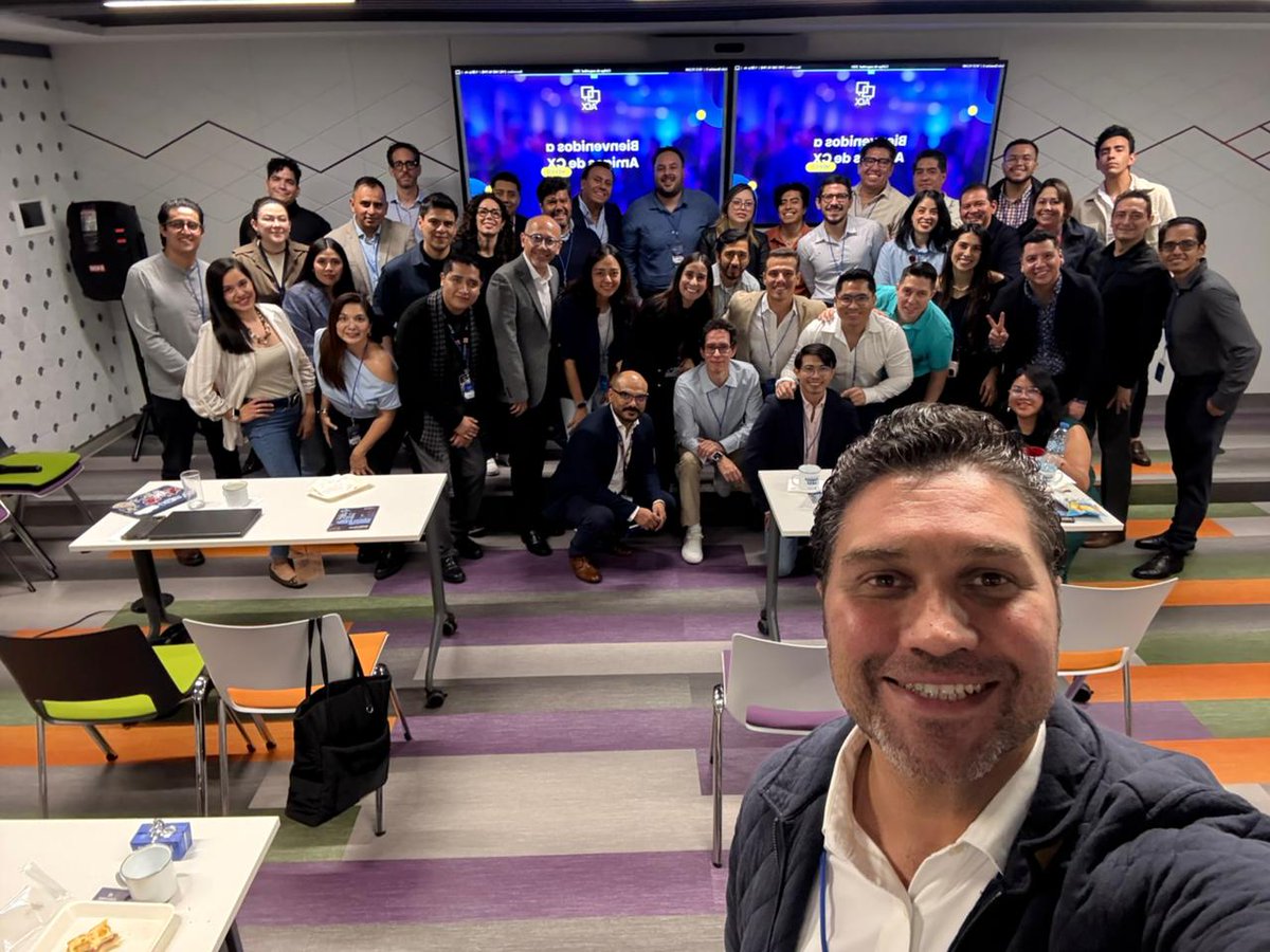 ¡Gracias por ser parte del primer Amigos de CX en México 🇲🇽!
Hoy construimos comunidad y compartimos aprendizajes que impulsan la experiencia del cliente en la región 🚀 ¡Nos vemos pronto!