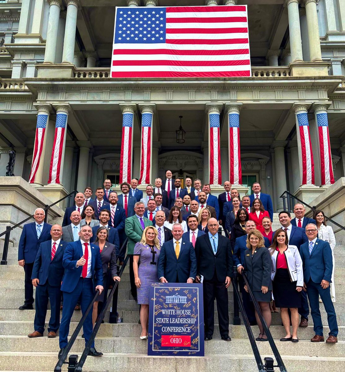 Honored to join fellow Ohio lawmakers at the White House yesterday!

We received firsthand updates from several Department Secretaries and senior staff on the President’s priorities and agenda, and how his Administration’s America first policy agenda is working for Ohioans! 🇺🇸