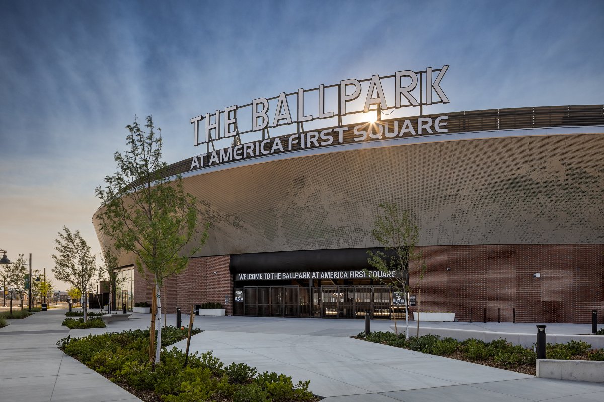MillerSportsEnt's tweet photo. We welcomed Joe Mock of @baseballparks to The Ballpark at America First Square last month.

“There isn’t a better ballpark in the Minors.”

Read Joe’s full review: https://t.co/khbj5KPzRs https://t.co/nybPPPoPat