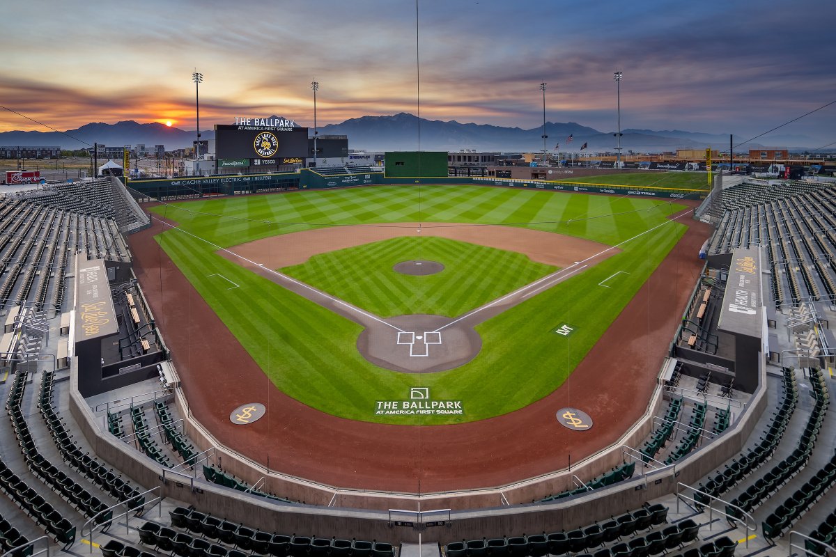 MillerSportsEnt's tweet photo. We welcomed Joe Mock of @baseballparks to The Ballpark at America First Square last month.

“There isn’t a better ballpark in the Minors.”

Read Joe’s full review: https://t.co/khbj5KPzRs https://t.co/nybPPPoPat