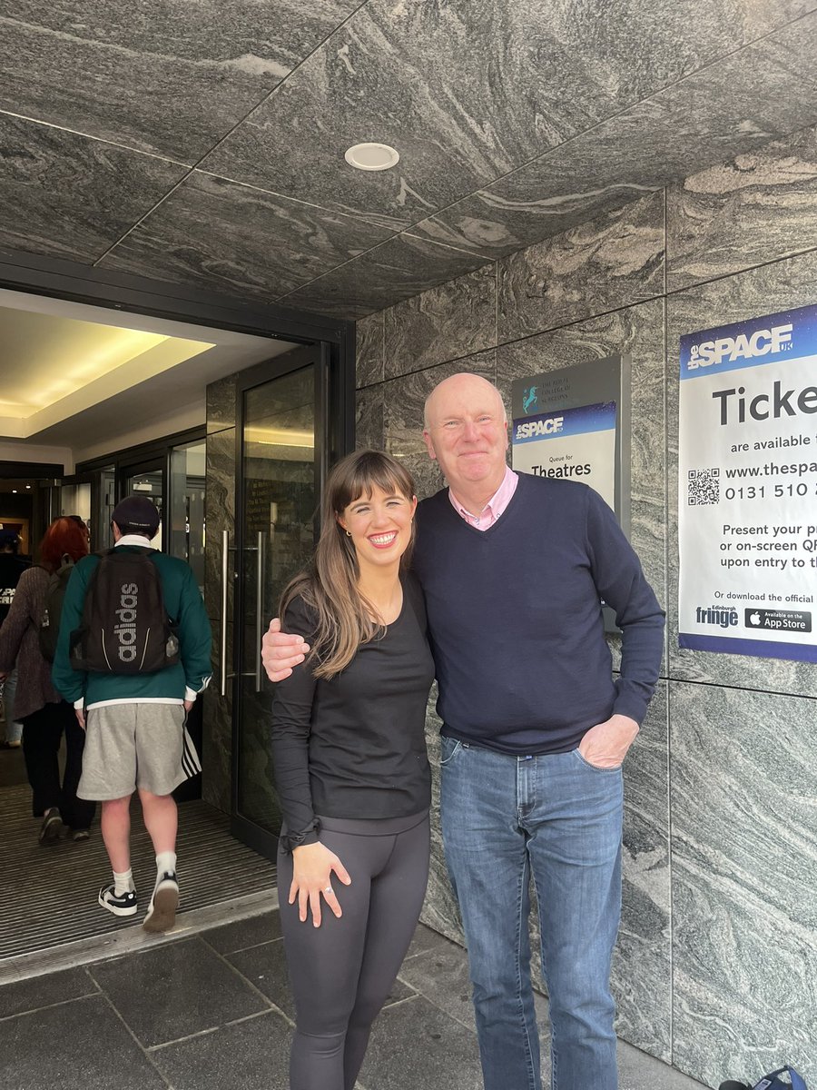 Delighted to receive 4-stars from Kevin Phoenix at The Irish Echo. Also a pleasure to meet so many of the Irish Creatives at Fringe, and here is my photoshoot with mainly_bnw #EdFringe #Daretodiscover irishecho.com/2025/8/laffert…