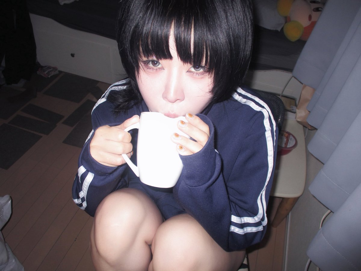 ｲ 侖 ⺩ 里 tweet media