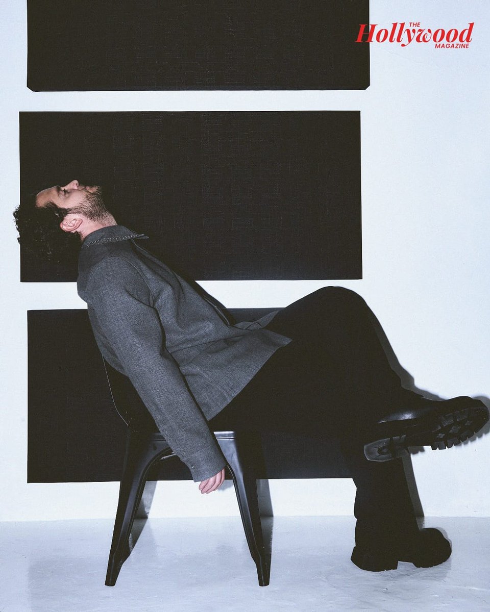 Christopher Uckermann (<a href="/christopheruck/">Christopher Uckermann</a>), para "The Hollywood Magazine."

His new single “Que Vida” isn’t just another track — it’s a soul-marked milestone on his evolving solo journey.

🗞 thehollywoodmagazine.com/lifestyle/chri…