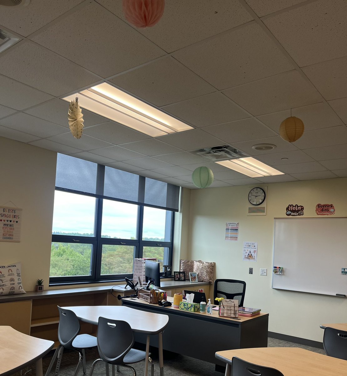 Profesora_Page's tweet image. Ready for the students to come tomorrow! Can’t believe this will be year 16 (definitely feeling old though 🥴)!! Looking forward to a great year! 📚✏️👩🏻‍🏫 #montour💛🖤 #postivevibes #excited
