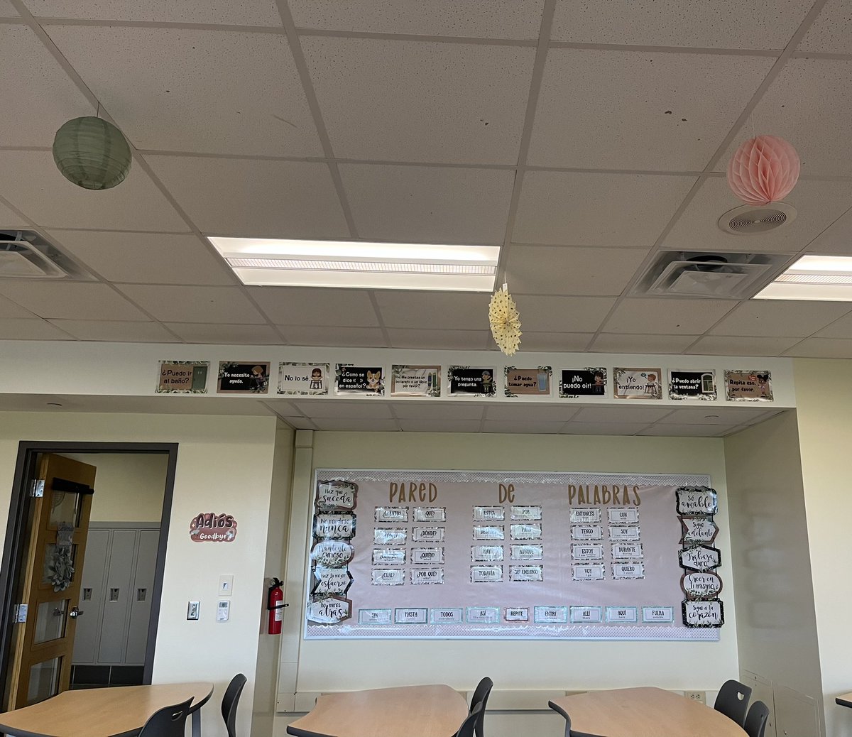 Profesora_Page's tweet image. Ready for the students to come tomorrow! Can’t believe this will be year 16 (definitely feeling old though 🥴)!! Looking forward to a great year! 📚✏️👩🏻‍🏫 #montour💛🖤 #postivevibes #excited