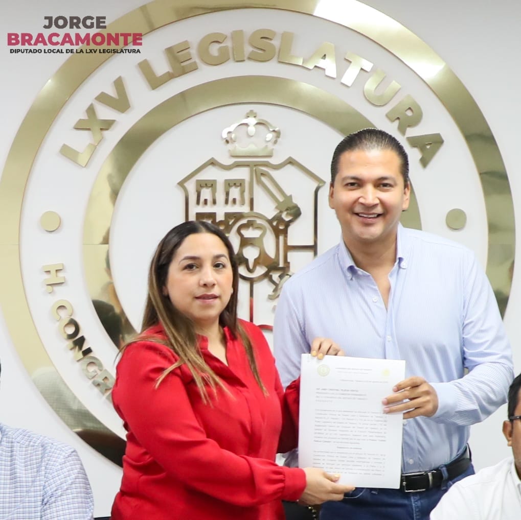 JORGEBRACA's tweet photo. Hoy tuve el honor de presentar ante la Comisión Permanente del Congreso del Estado la iniciativa para la creación del Premio “Carlos Pellicer Cámara”, la más alta distinción que otorgará el Poder Legislativo de Tabasco en materia cultural.

Este galardón busca honrar la memoria del gran Poeta de América y, al mismo tiempo, reconocer a quienes con su talento enaltecen el nombre de Tabasco y de México.

Con esta propuesta reafirmamos nuestro compromiso de preservar el legado cultural y fortalecer nuestra identidad como pueblo.

¡La cultura también es transformación!
