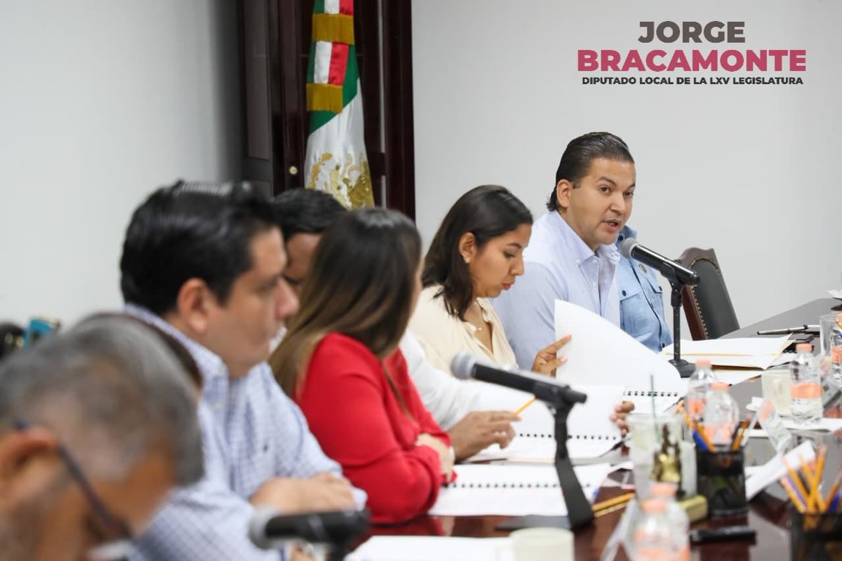 JORGEBRACA's tweet photo. Hoy tuve el honor de presentar ante la Comisión Permanente del Congreso del Estado la iniciativa para la creación del Premio “Carlos Pellicer Cámara”, la más alta distinción que otorgará el Poder Legislativo de Tabasco en materia cultural.

Este galardón busca honrar la memoria del gran Poeta de América y, al mismo tiempo, reconocer a quienes con su talento enaltecen el nombre de Tabasco y de México.

Con esta propuesta reafirmamos nuestro compromiso de preservar el legado cultural y fortalecer nuestra identidad como pueblo.

¡La cultura también es transformación!