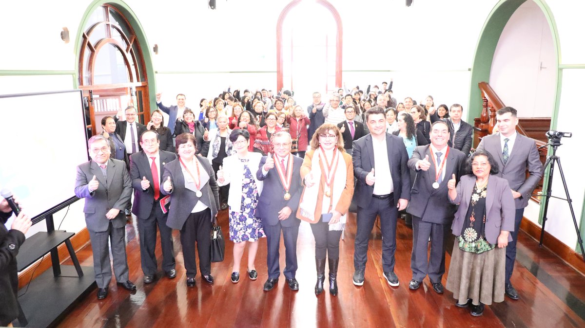 UNFVoficial's tweet photo. El Encuentro Riesc Acacia 2025 (ERA 2025), fue inaugurado por la Dra. Cristina Alzamora Rivero, rectora UNFV, con la presencia de funcionarios e investigadores de distintos países, así como del CADEP Acacia UNFV.
Leer más aquí → https://t.co/ZO83YVIoMD
#UNFV #ICGI #Acacia #Cadep https://t.co/b0b4tbKq5D