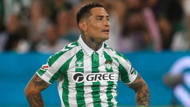 Conjunto Indálico🛡️ (@c_indalico) on Twitter photo Informa <a href="/__AngelGarcia__/">Cazurreando</a> que la UD Almería ha preguntado al Real Betis Balompié por la situación del Chimy Ávila. Informa <a href="/__AngelGarcia__/">Cazurreando</a> que la UD Almería ha preguntado al Real Betis Balompié por la situación del Chimy Ávila.