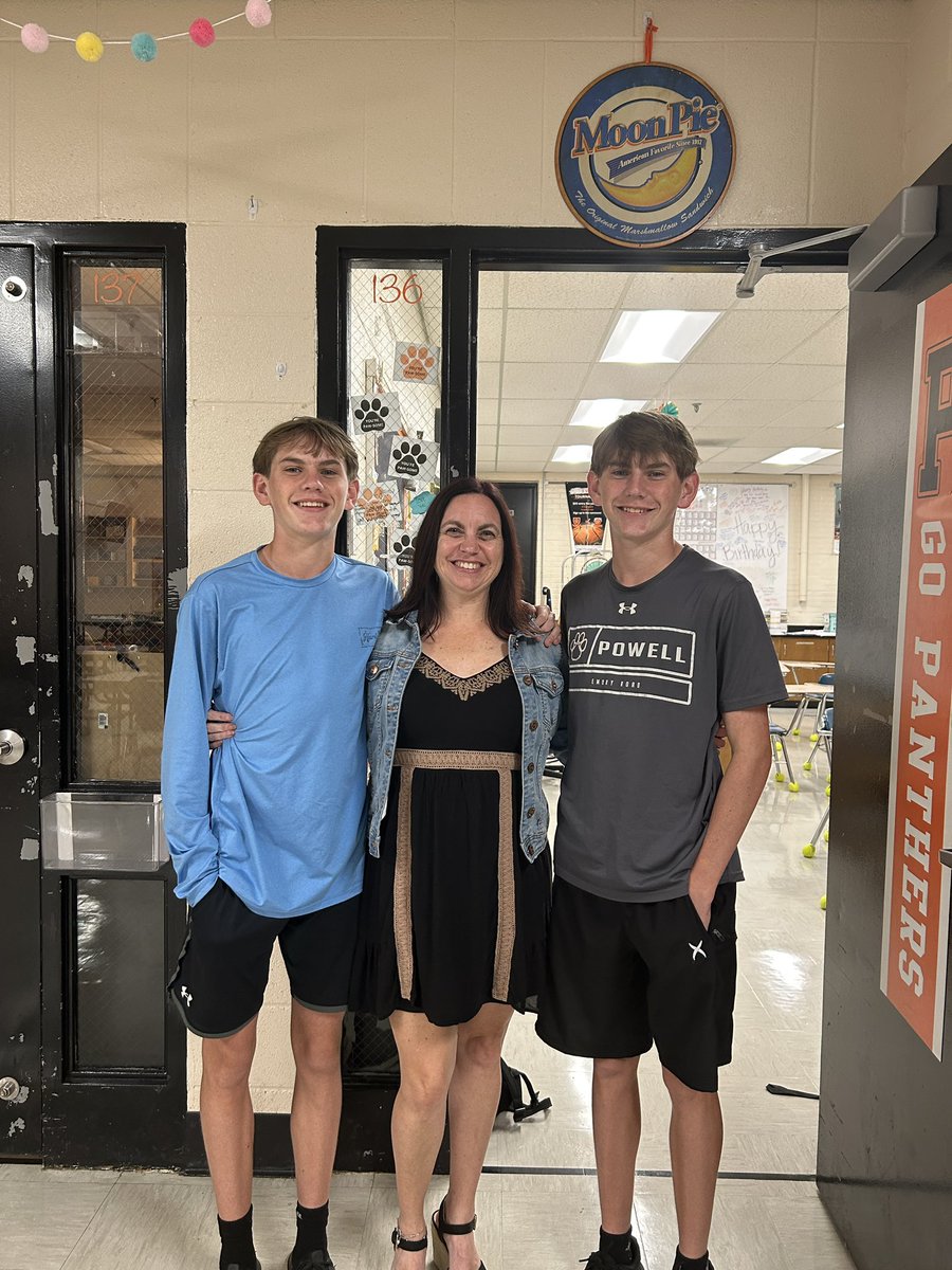 My babies are 16 today!! Happy birthday boys 💙💙