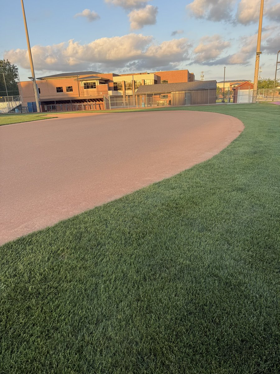 @J-hawkbaseball tweet media