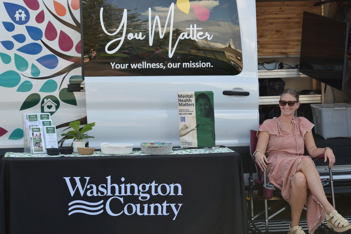 CGPublicSafety's tweet image. What a night! Over 200 Hinton Heights residents came together for our summer celebration.

And a major success: 75 residents learned life-saving CPR! We're proud to empower our community.  #CommunityCelebration #CPRtraining