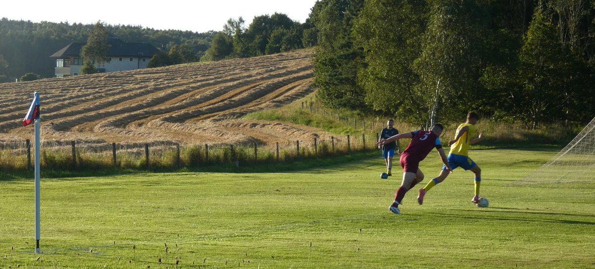 Kevin Waddle (@kevinwaddle6) on Twitter photo Wednesday night football in the <a href="/AyrshireAFA/">Ayrshire Amateurs</a> Premier Division as the leaders <a href="/GlenburnMWAFC/">Glenburn MW AFC</a> came from behind to beat <a href="/DaillyAFC/">Dailly Amateurs FC</a> by 2 goals to 1.
A great scenic location on a sunny evening. Wednesday night football in the <a href="/AyrshireAFA/">Ayrshire Amateurs</a> Premier Division as the leaders <a href="/GlenburnMWAFC/">Glenburn MW AFC</a> came from behind to beat <a href="/DaillyAFC/">Dailly Amateurs FC</a> by 2 goals to 1.
A great scenic location on a sunny evening.