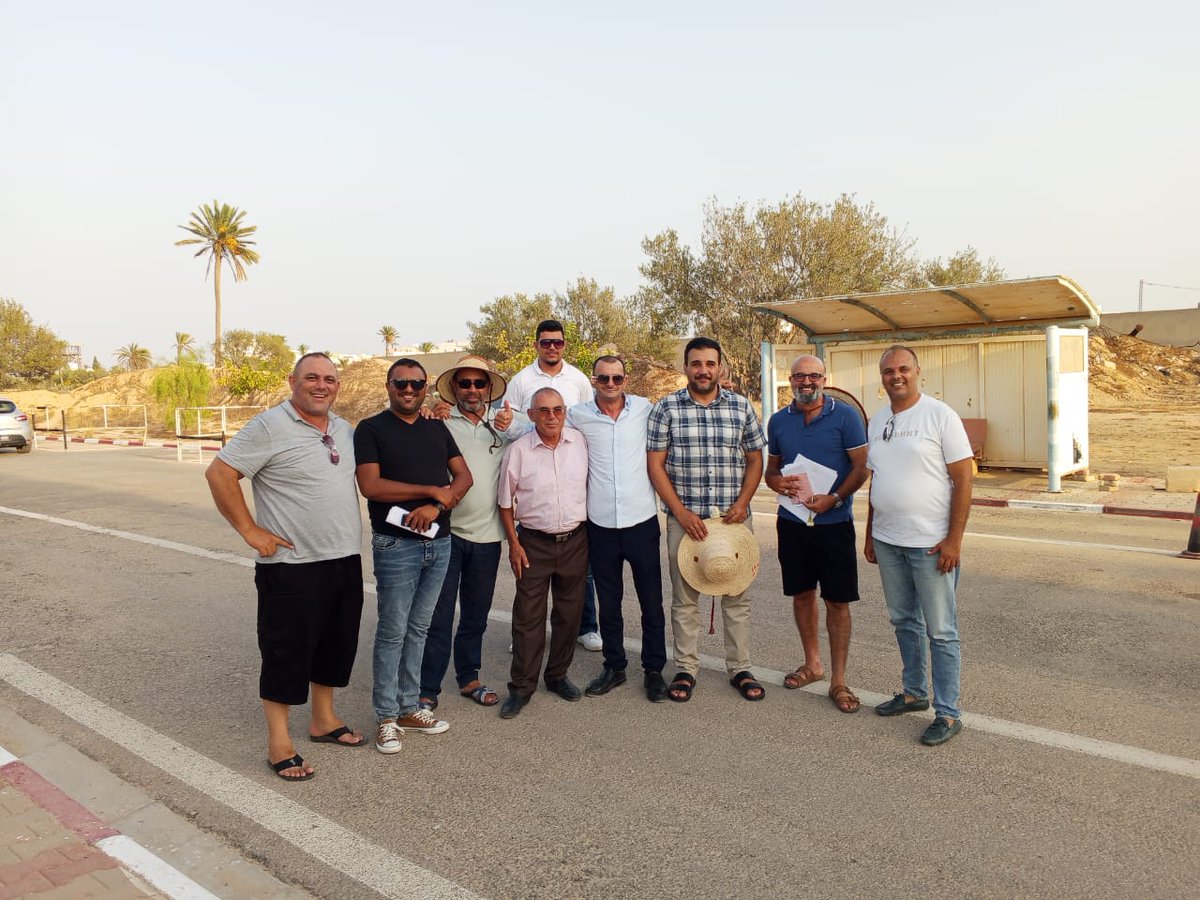 onect2014's tweet photo. 🟠 ورشة دراسية بشأن عقد التكوين في مجال سياقة العربات؛

نظم فرع جربة بالهيئة الوطنية لمدارس تعليم السياقة بتونس، يوم الأربعاء 20 أوت 2025، بمركز مناورات جربة ميدون، ورشة دراسية بشأن عقد التكوين في مجال سياقة العربات الذي تعتزم سلطة الإشراف اعتماده بداية من غرة سبتمبر المقبل. https://t.co/0aHsa17KXS