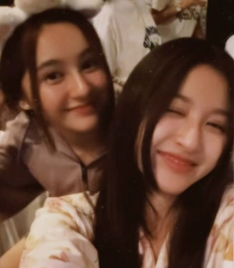sp_nusu's tweet photo. 🤎🤍🥳
VIEWMIM LOVE IN AMAZON  
#GMMTVOuting2025 #ViewMim https://t.co/lEYQgNvcLp