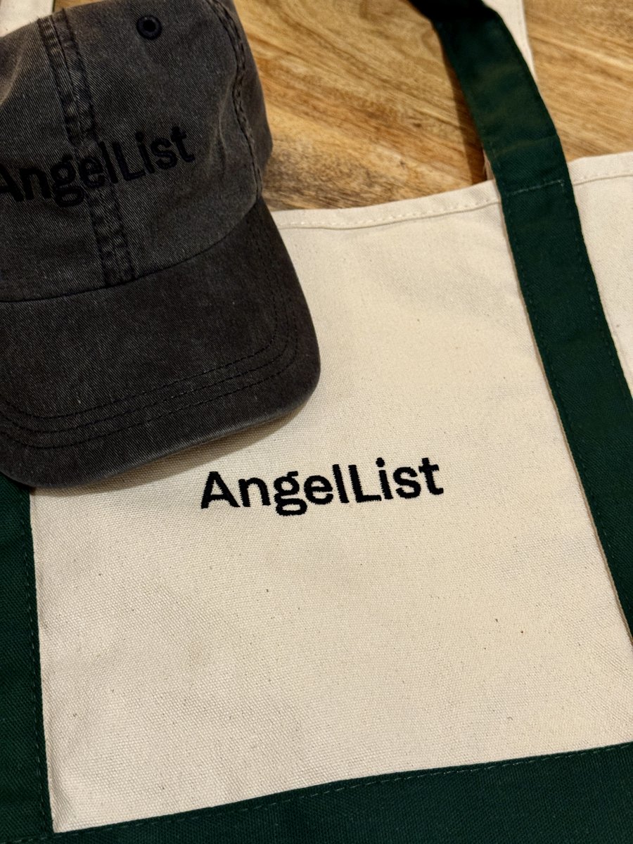 No panels, no pitches, just some time to build genuine connections! Thanks for the summer send-off <a href="/AngelList/">AngelList</a>