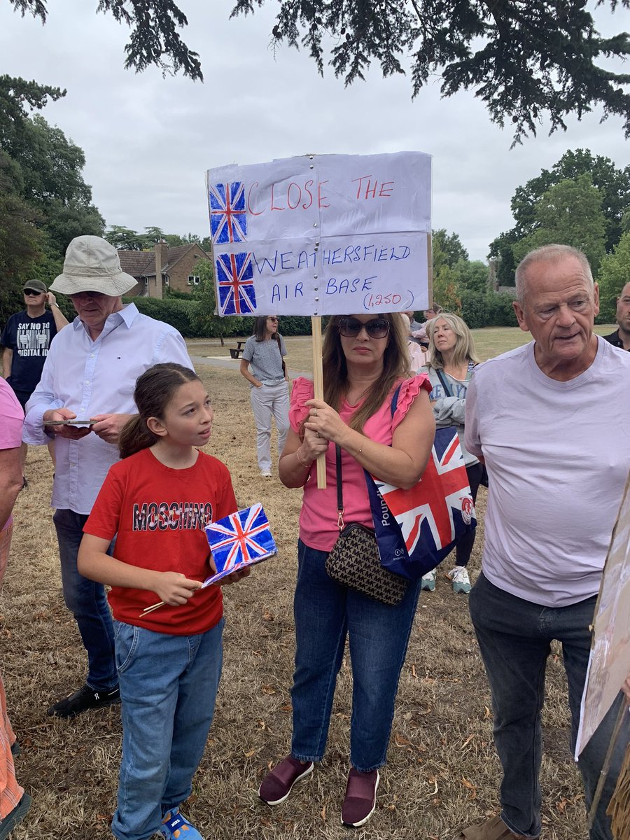 OhBrokenBritain's tweet image. There should be NO processing of those who have entered the country illegally. They have broken the law and then cry ‘asylum.’ Meanwhile our communities are destroyed and our council tax increases. @10DowningStreet #sendthemback