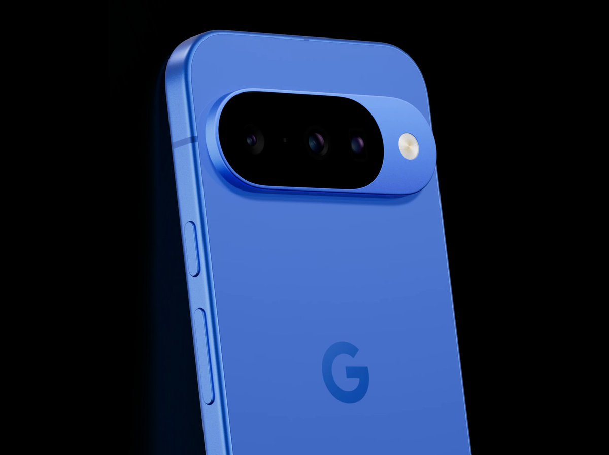 TrakinTech's tweet photo. Google #Pixel10 launched in India

 📱6.3” FHD+ 120Hz OLED Flat Display
 💾Tensor G5 SoC
📸48MP Main + 13MP UW + 10.8MP (5x) Telephoto Cameras
 🤳10.5MP Front Camera 
🔋4970mAh Battery
⚡27W Wired + 15W Wireless Charging Mag-safe
⚙️Android 16 + 7-Yrs of Updates

12GB+256GB: Rs 79,999

This or the iPhone 16 or the Galaxy S25?🤔